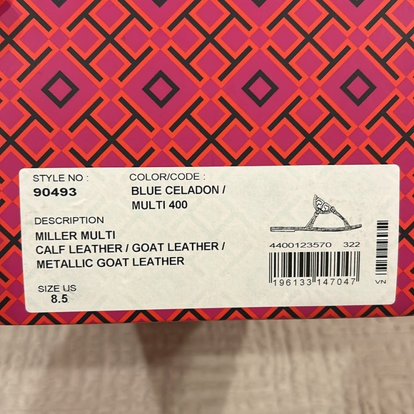 NWT TORY BURCH sandals in great condition size 8.5 comes wrapped in box - Picture 4 of 4
